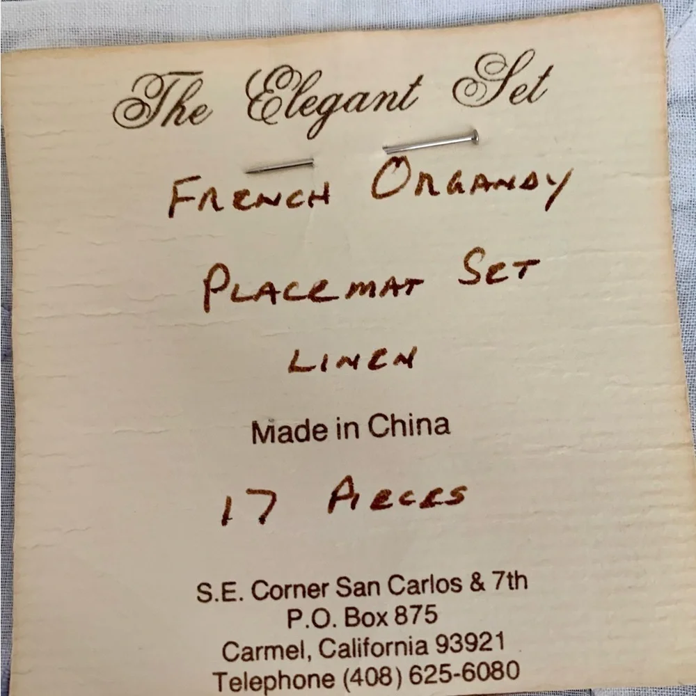 The Elegant Placemats And Runner Set